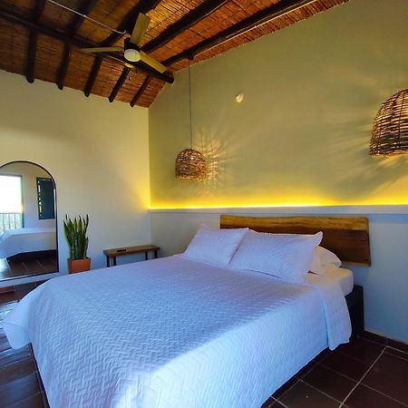 Trip Monkey Giron Hotel Room photo